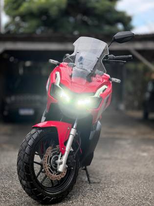 HONDA ADV 